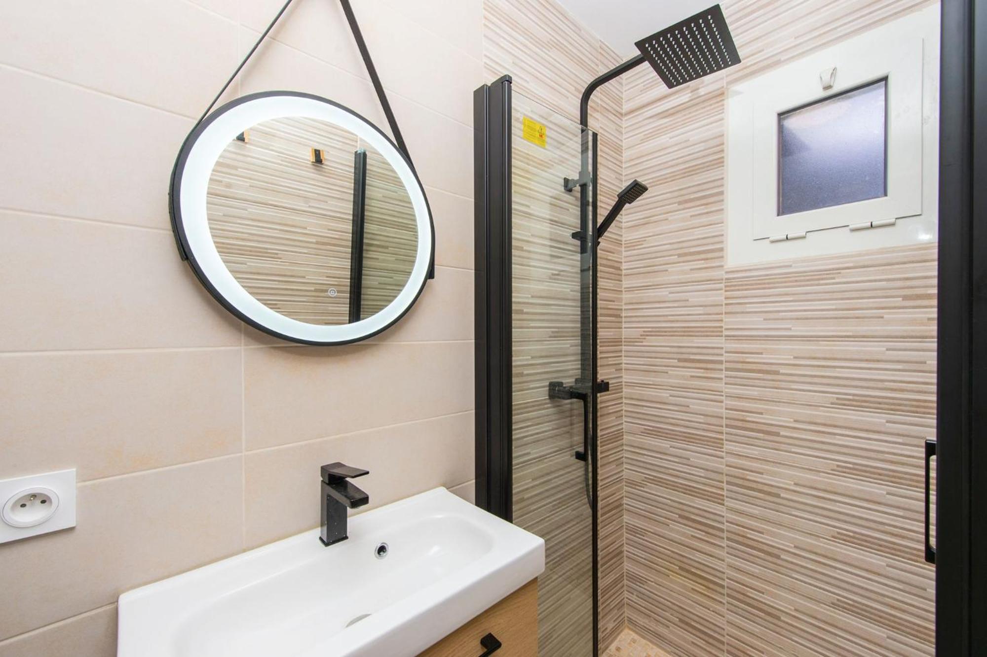 Appartement Carnoles Pres Des Plages روكوبرُن كاب مارتي المظهر الخارجي الصورة
